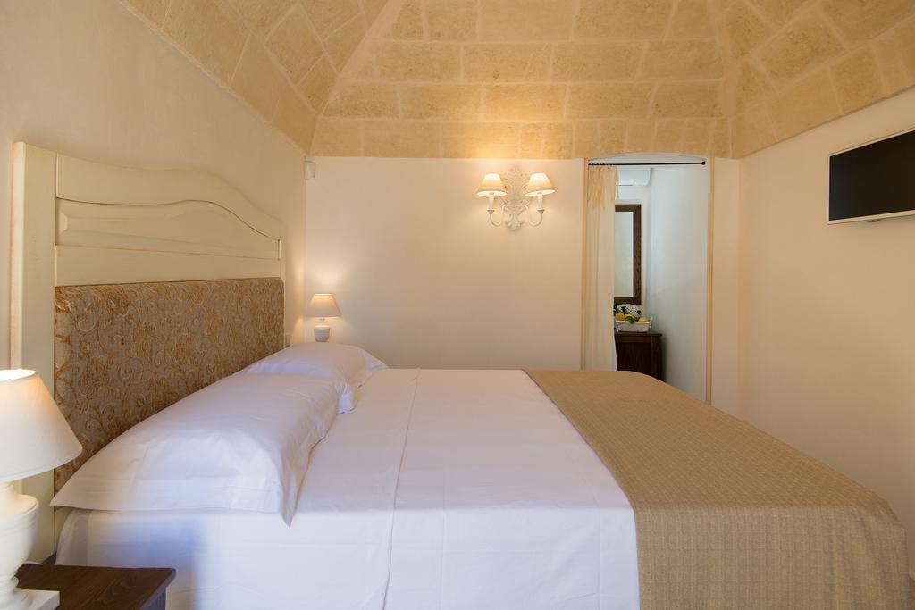 Antica Via Roma B&B E Relax Montalbano  Exteriér fotografie